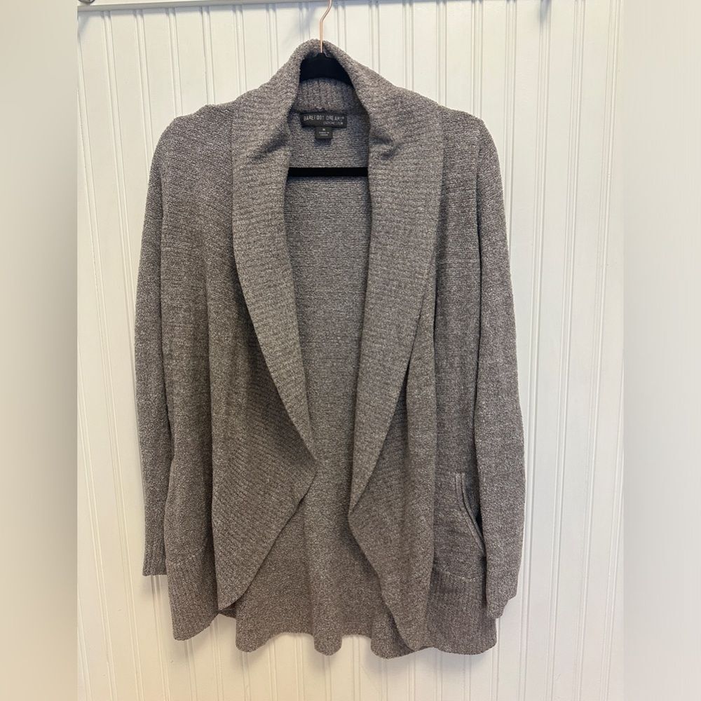 - Barefoot Dreams Cardigan CozyChic Lite
Circle Sweater Cocoa Pearl Heathe…
